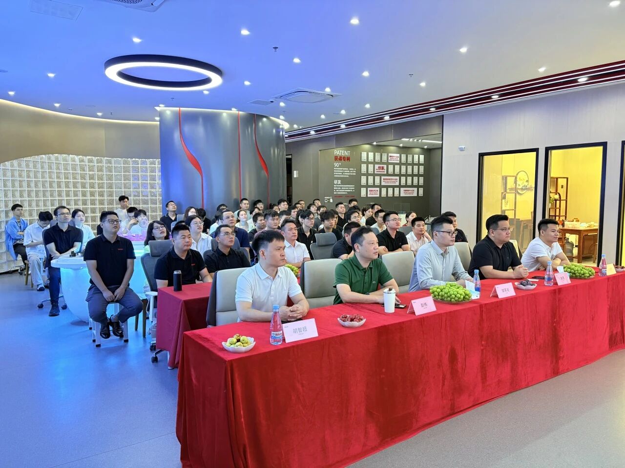 銘記歷史開創未來 | 智火柴從閱兵看中國智造底氣，以油品監測實力護航 “國之重器” 圖1