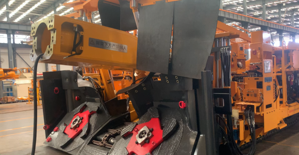 中國鐵建應用案例:掘錨一體機油液在線監(jiān)測 提升設備效率與安全 圖1